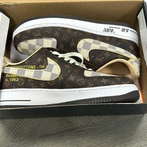 Louis Vuitton Nike shoes size 7.5